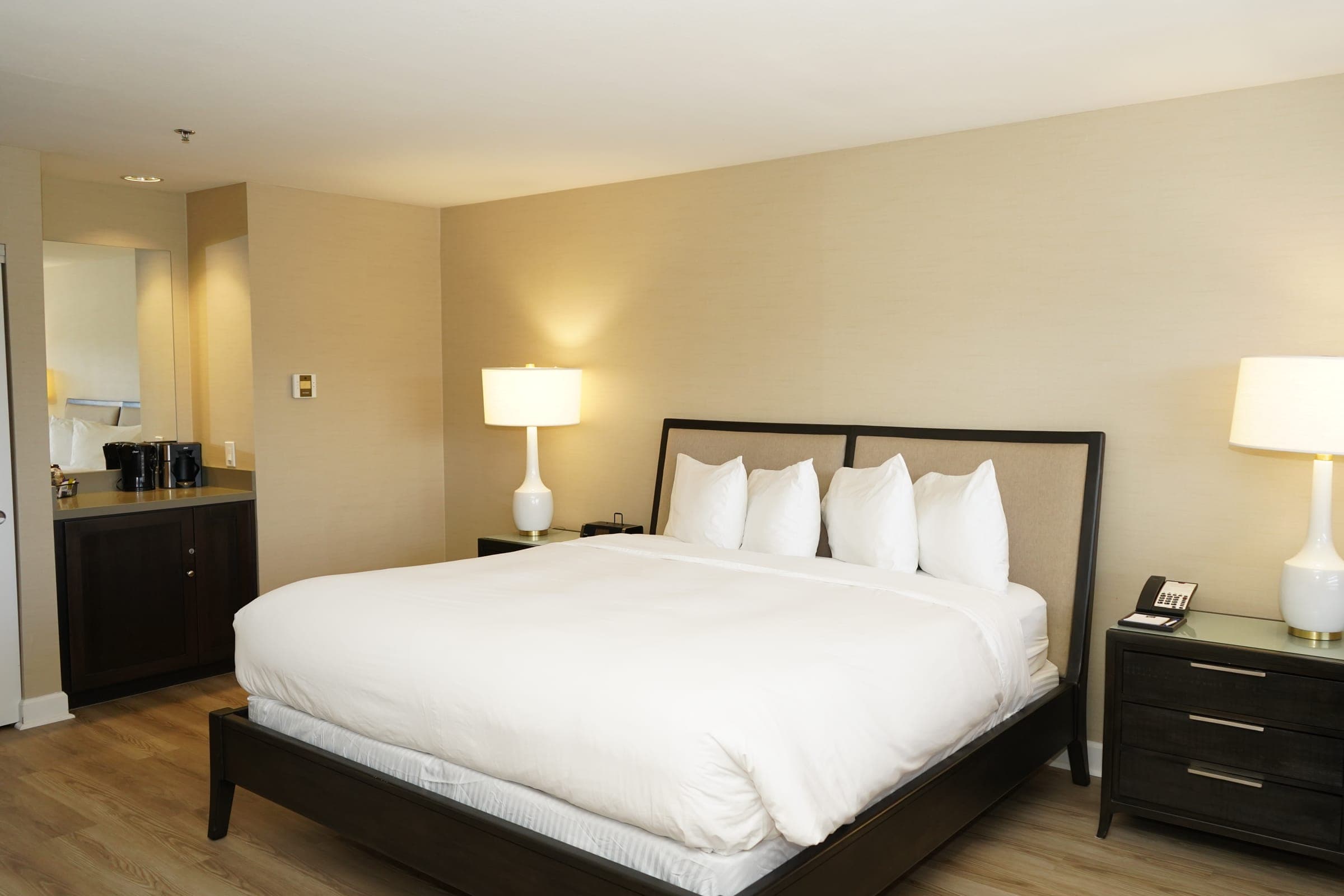 A king suite at The Cupertino Hotel